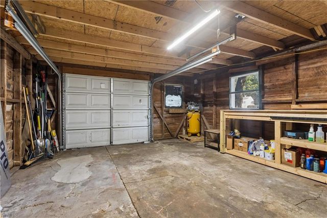 214 Deep Creek RD, Newport News, VA 23606