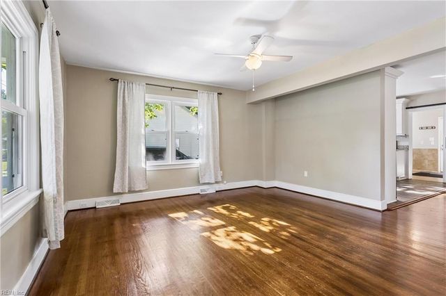 214 Deep Creek RD, Newport News, VA 23606