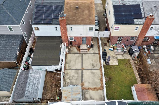 110-17 175th Street, Saint Albans, NY 11433