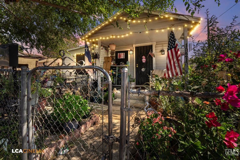 1921 Miller Street, Bakersfield, CA 93305