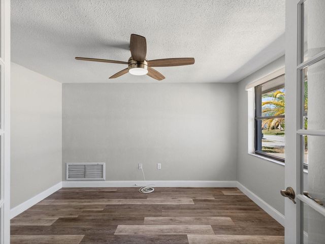 9414 LEDGESTONE LANE, Port Richey, FL 34668
