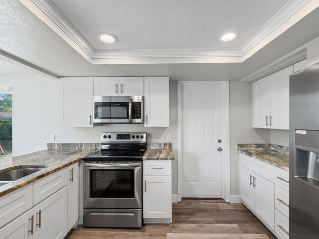 9414 LEDGESTONE LANE, Port Richey, FL 34668