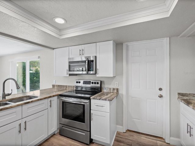 9414 LEDGESTONE LANE, Port Richey, FL 34668