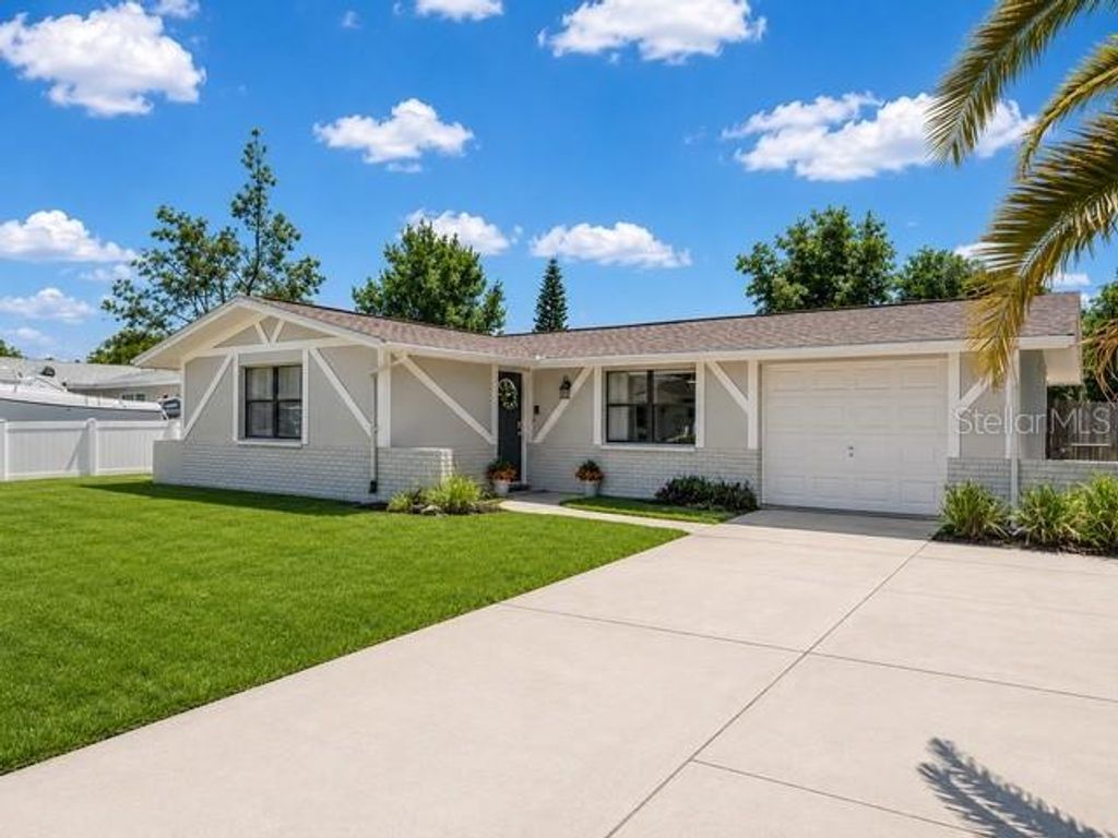 9414 LEDGESTONE LANE, Port Richey, FL 34668