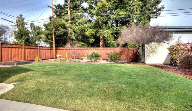 1523 Virginia Avenue, Redwood City, CA 94061