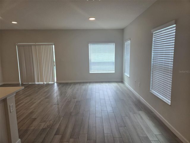 2802 NARCOOSSEE COMMONS WAY, St Cloud, FL 34771