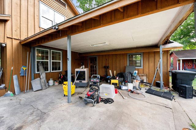 101 S Wright Avenue, Kerens, TX 75144