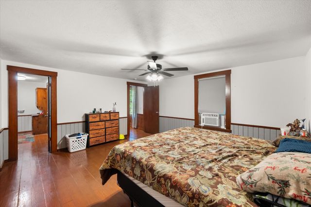 101 S Wright Avenue, Kerens, TX 75144