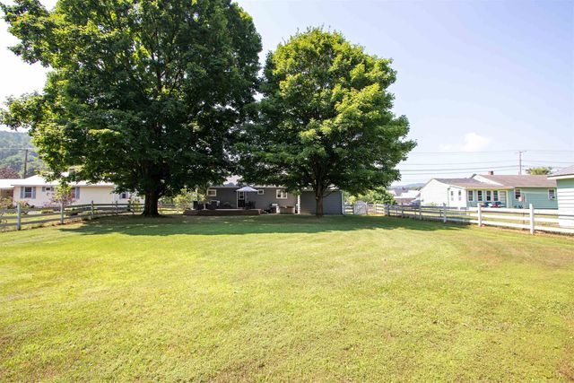 411 Concord Avenue, St. Johnsbury, VT 05819