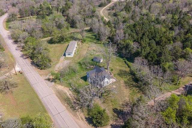 2620 S Coker Street, Greenwood, AR 72936