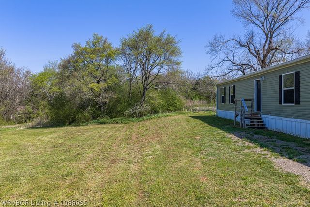 2620 S Coker Street, Greenwood, AR 72936