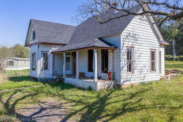 2620 S Coker Street, Greenwood, AR 72936