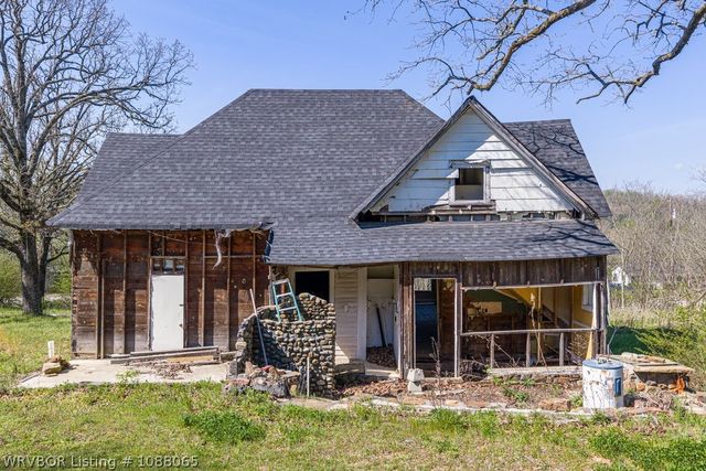 2620 S Coker Street, Greenwood, AR 72936