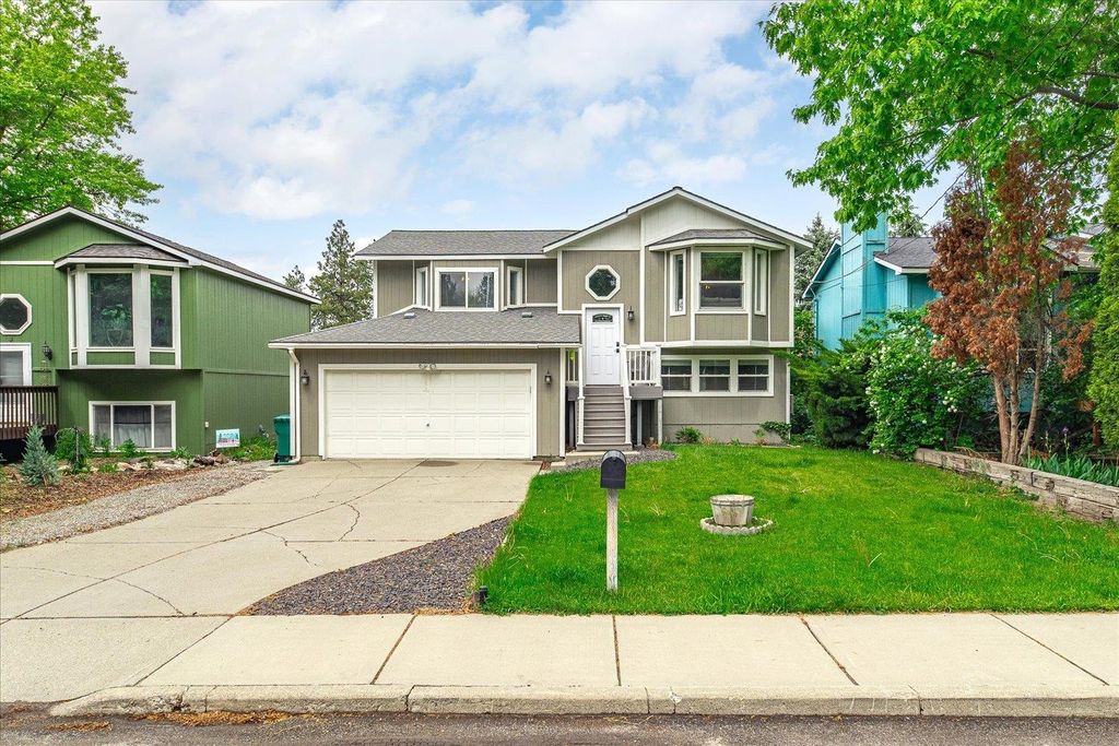 3815 E 19TH Ave, Spokane, WA 99223