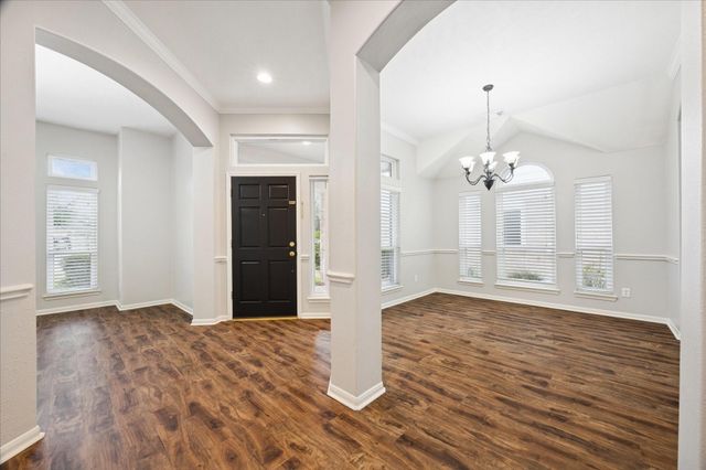 11009 Collingswood Drive, La Porte, TX 77571