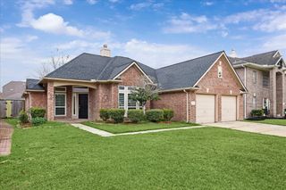 11009 Collingswood Drive, La Porte, TX 77571