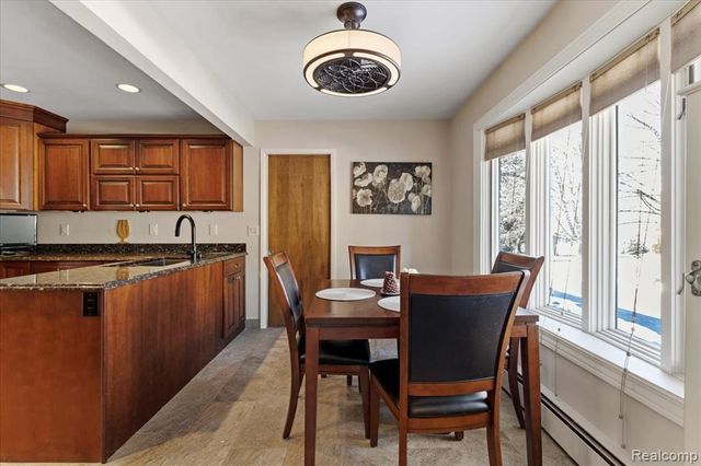 6579 Balmoral Terrace, Clarkston, MI 48346