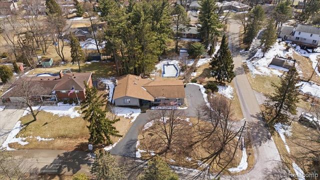 6579 Balmoral Terrace, Clarkston, MI 48346