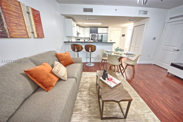 170 SE 14th St 2303, Miami, FL 33131
