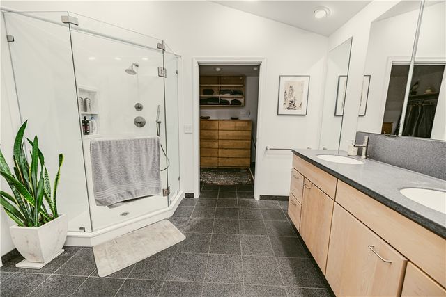 28 Shelter Creek Lane, Perinton, NY 14450