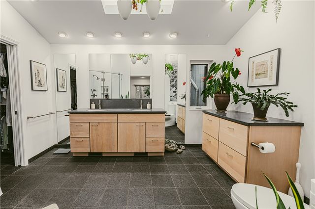 28 Shelter Creek Lane, Perinton, NY 14450