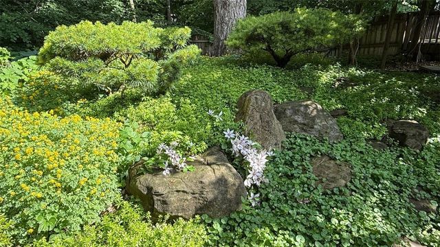 28 Shelter Creek Lane, Perinton, NY 14450