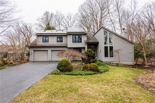 28 Shelter Creek Lane, Perinton, NY 14450