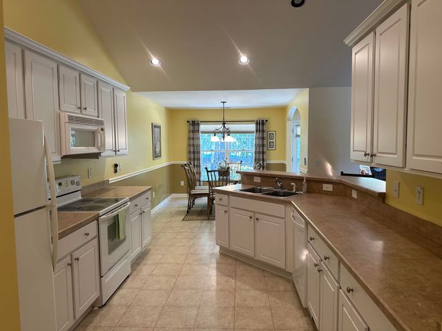 100 Barclay Dr., Myrtle Beach, SC 29579