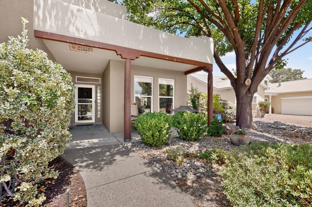 2805 Rio Orilla Lane NW, Albuquerque, NM 87120