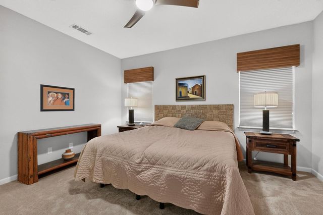 2805 Rio Orilla Lane NW, Albuquerque, NM 87120
