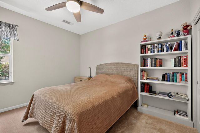 2805 Rio Orilla Lane NW, Albuquerque, NM 87120