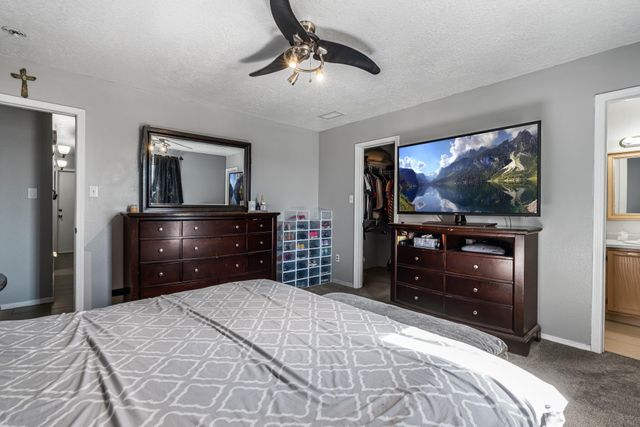 10419 Arroyo Crest Drive NW, Albuquerque, NM 87114