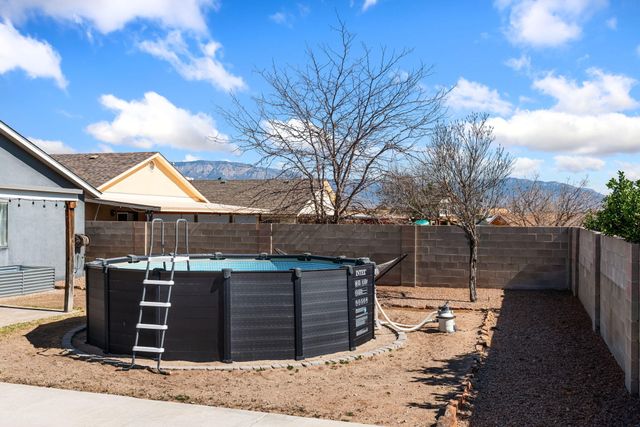 10419 Arroyo Crest Drive NW, Albuquerque, NM 87114