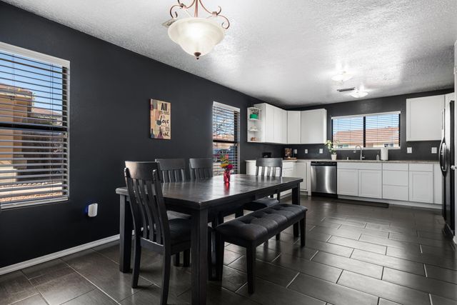 10419 Arroyo Crest Drive NW, Albuquerque, NM 87114