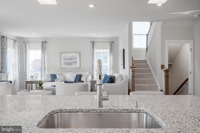 9185 MURDSTONE LN, Waldorf, MD 20603