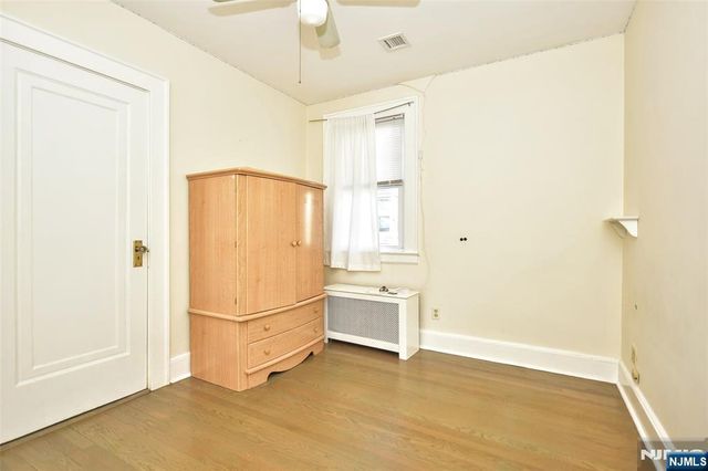 12-64 Burbank Street, Fair Lawn, NJ 07410