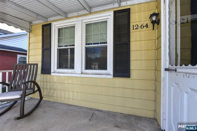 12-64 Burbank Street, Fair Lawn, NJ 07410