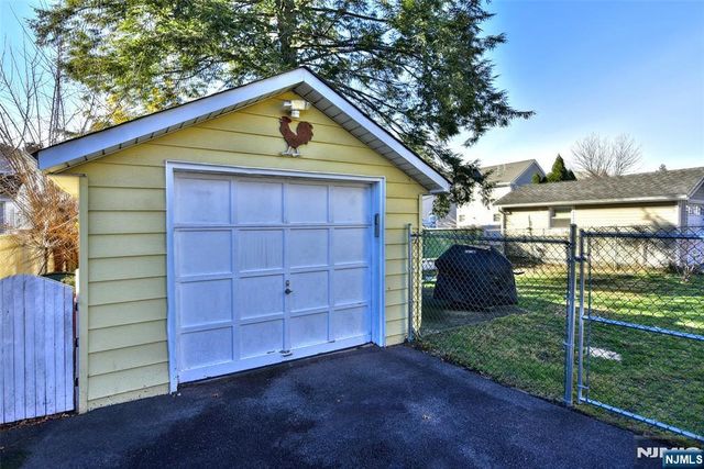 12-64 Burbank Street, Fair Lawn, NJ 07410