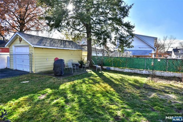 12-64 Burbank Street, Fair Lawn, NJ 07410