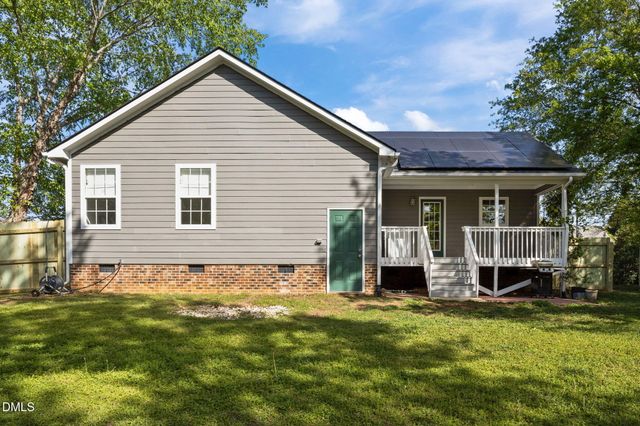 109 Teal Lake Drive, Holly Springs, NC 27540