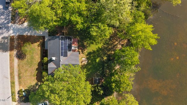 109 Teal Lake Drive, Holly Springs, NC 27540
