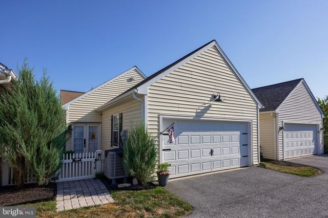 415 OLD POST LN, Strasburg, PA 17579