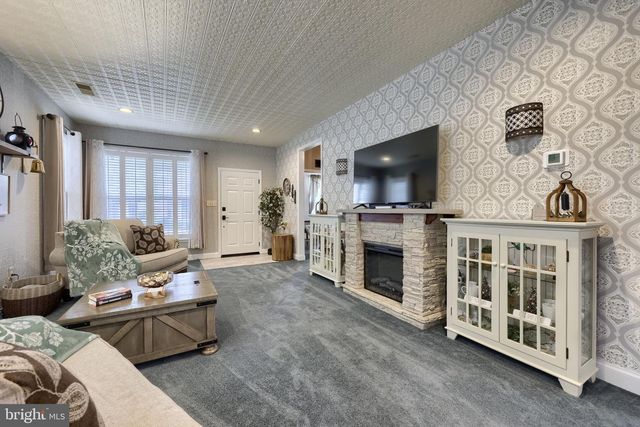 415 OLD POST LN, Strasburg, PA 17579