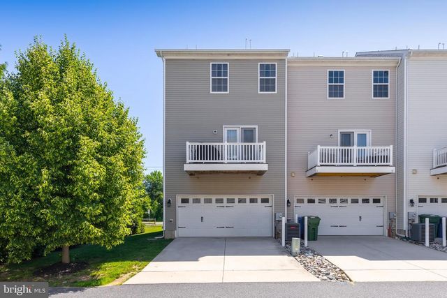 460 AURA RD, Glassboro, NJ 08028