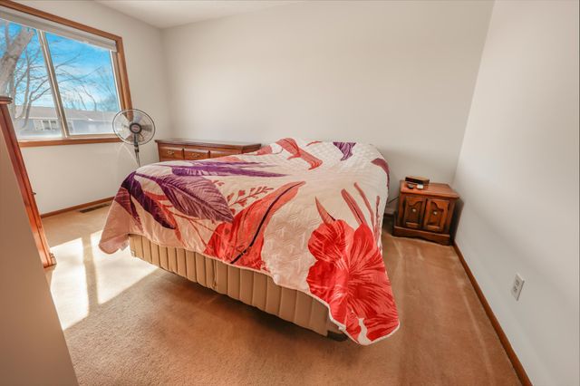 416 Cottonwood Avenue NE, Saint Michael, MN 55376