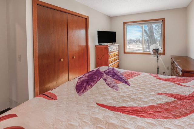 416 Cottonwood Avenue NE, Saint Michael, MN 55376