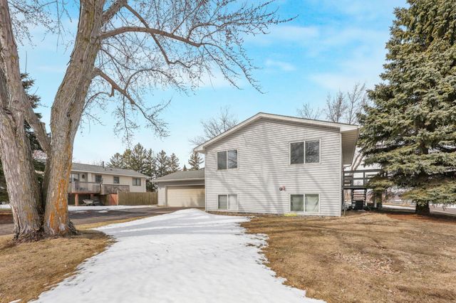 416 Cottonwood Avenue NE, Saint Michael, MN 55376