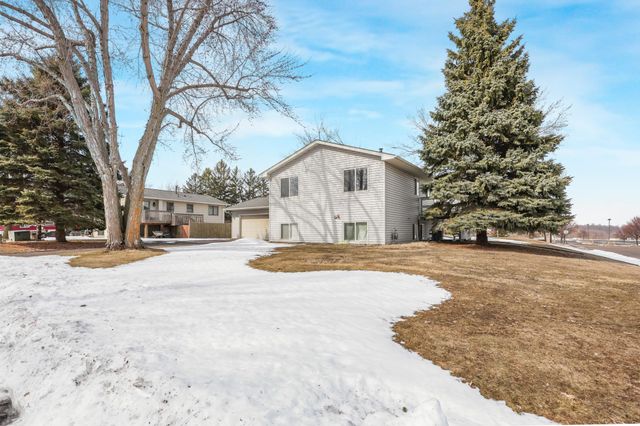 416 Cottonwood Avenue NE, Saint Michael, MN 55376