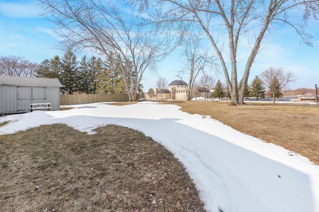 416 Cottonwood Avenue NE, Saint Michael, MN 55376