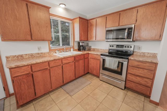 416 Cottonwood Avenue NE, Saint Michael, MN 55376